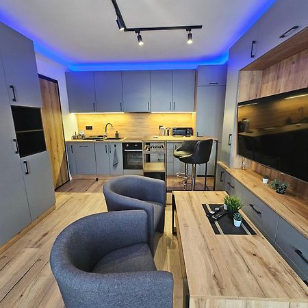 Handy Apartamenty - Mieszkania Na Doby W Centrum Rzeszowa Экстерьер фото
