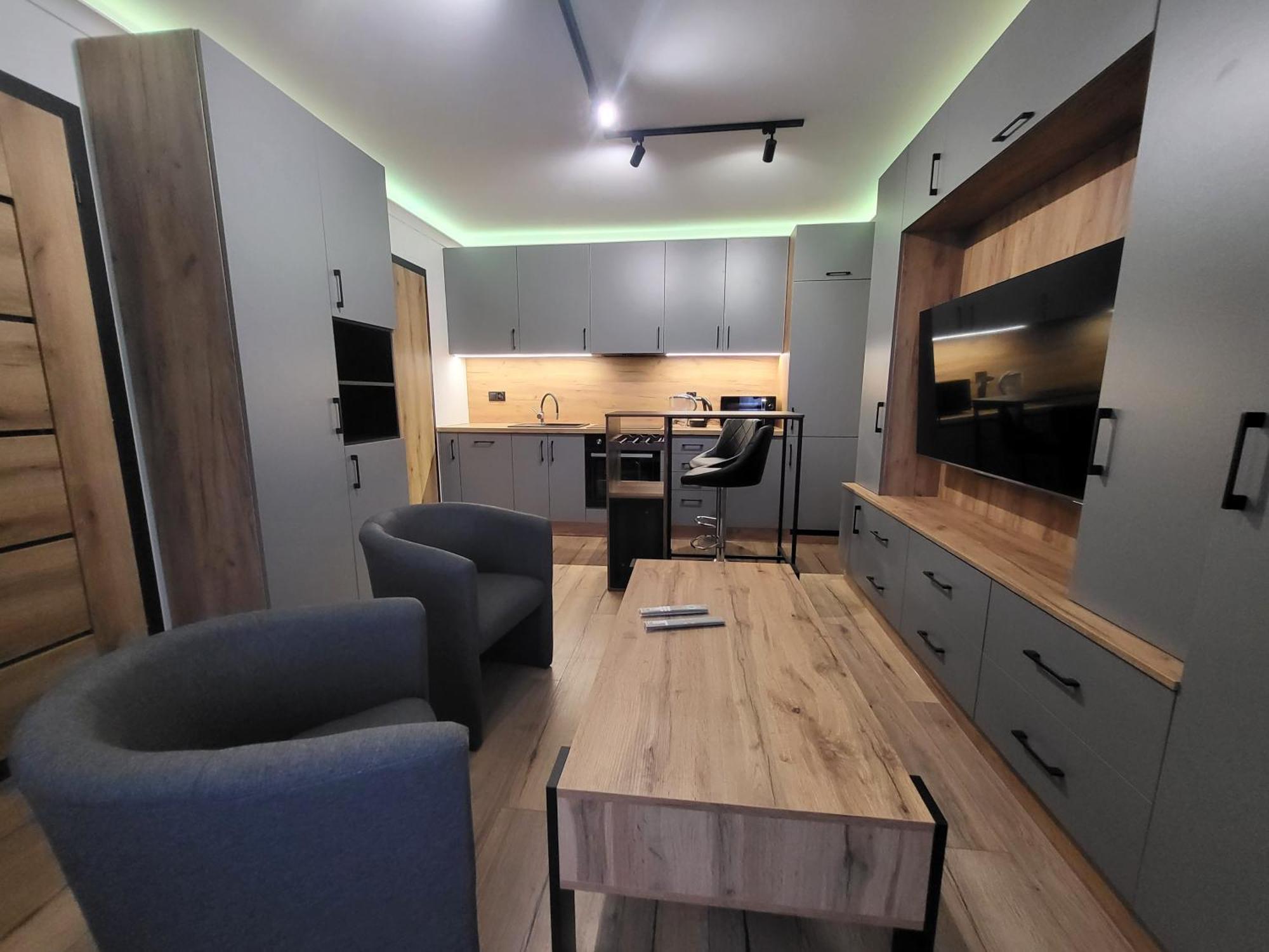 Handy Apartamenty - Mieszkania Na Doby W Centrum Rzeszowa Экстерьер фото