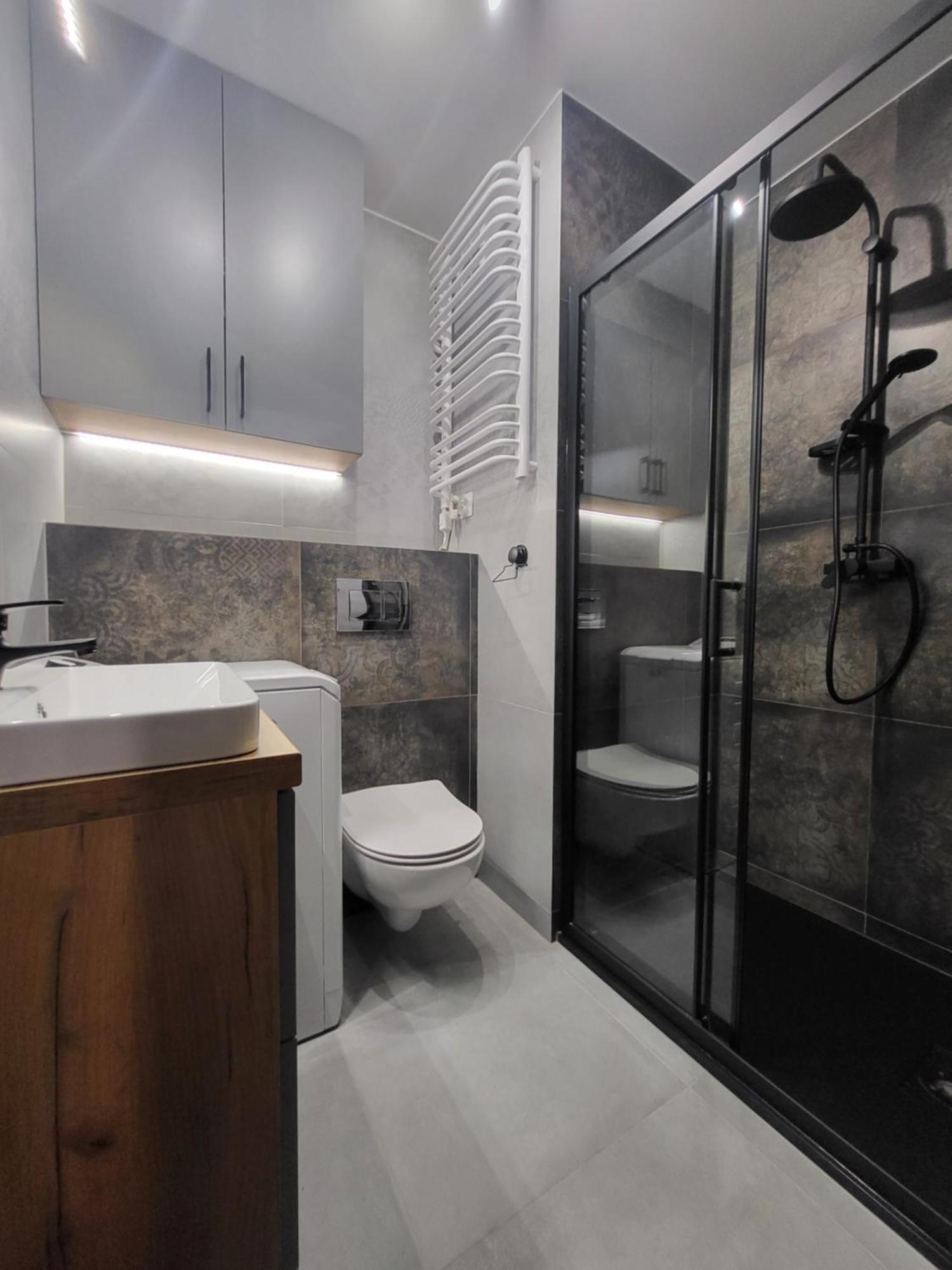 Handy Apartamenty - Mieszkania Na Doby W Centrum Rzeszowa Экстерьер фото